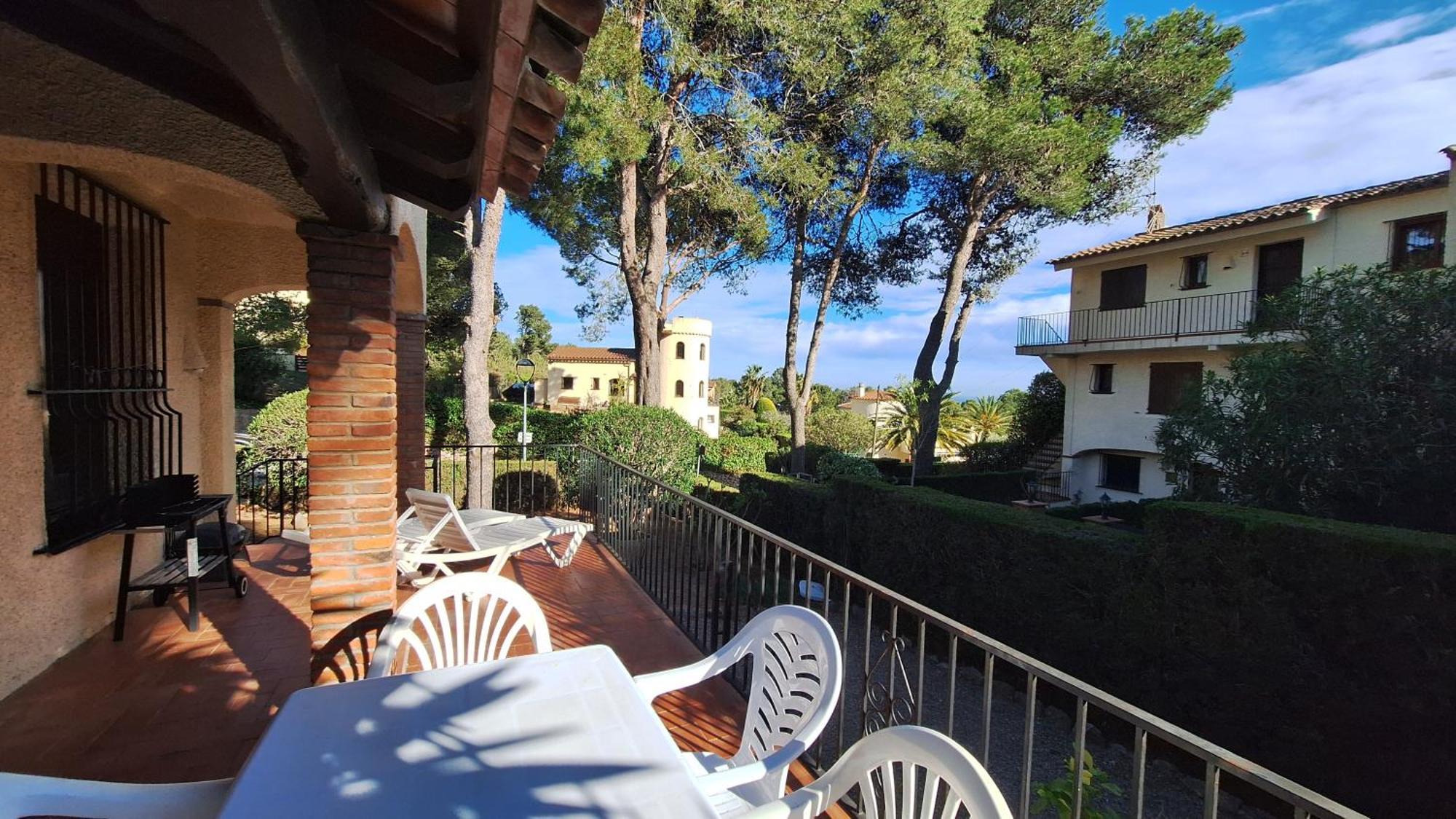 Torre Vella 165 Apartment Лестартит Екстериор снимка